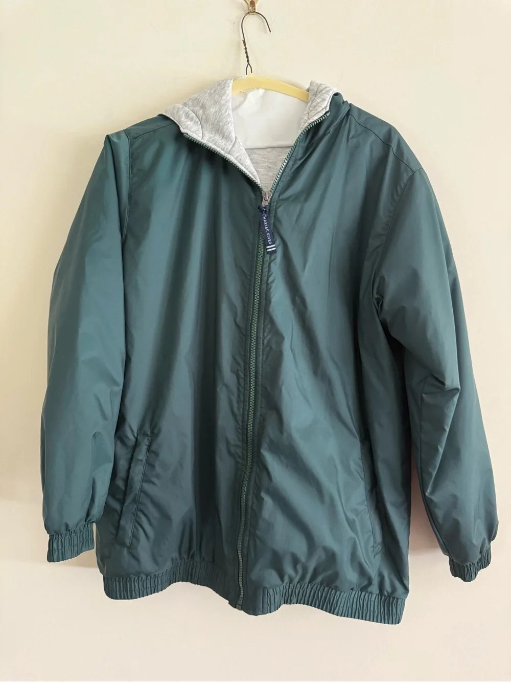 Charles River Apparel Kids Hooded Rain Jacket. Size XL=18/20. Pristine.